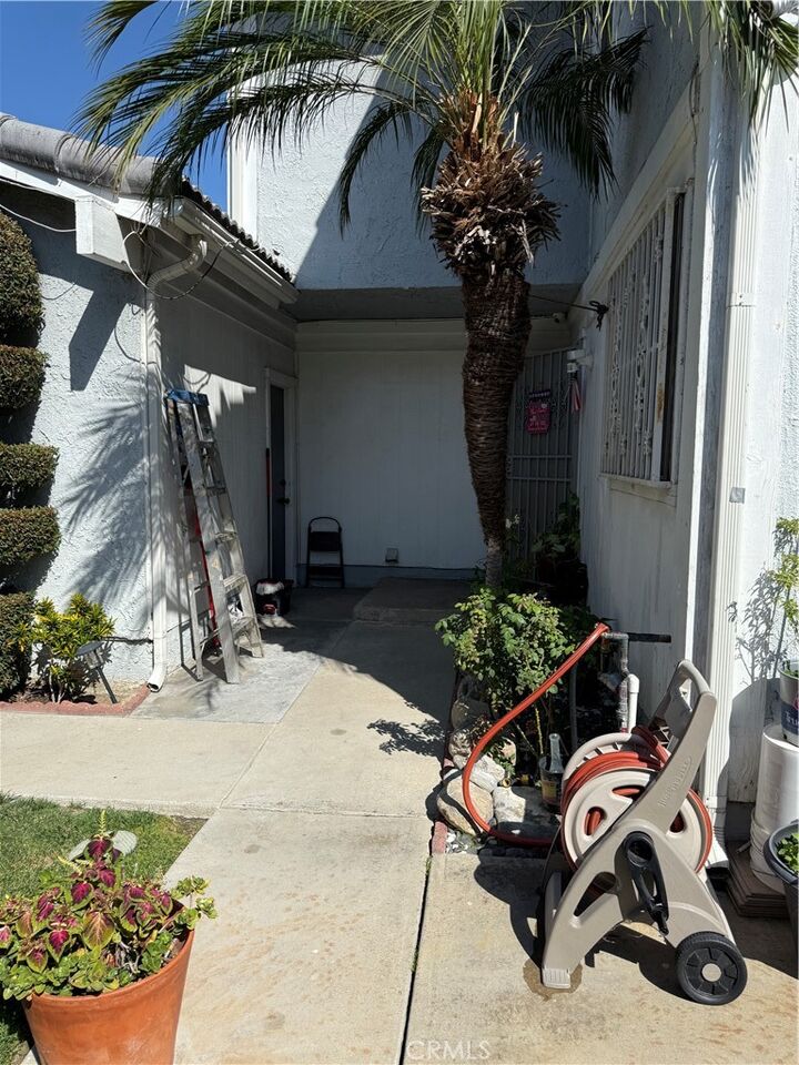 Property Photo:  929 W Ashiya Road  CA 90640 