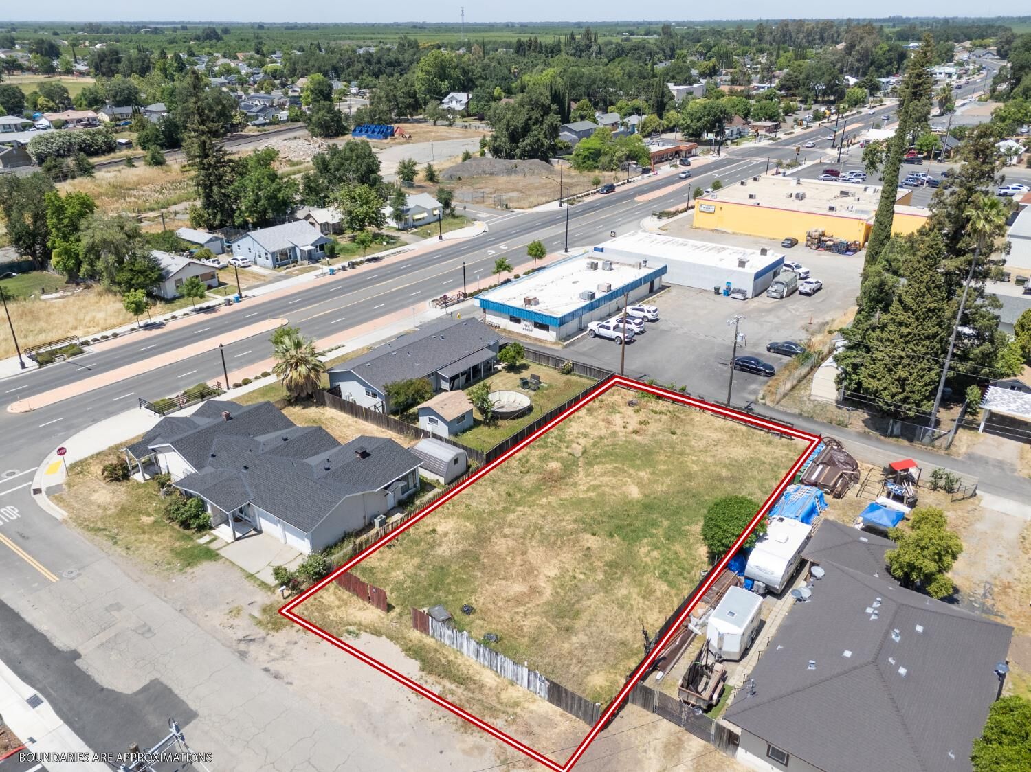 Property Photo: 2537 Ivy Street CA 95953