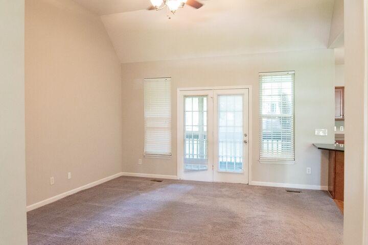 Property Photo:  115 Gardenwood Ct  TN 37129 