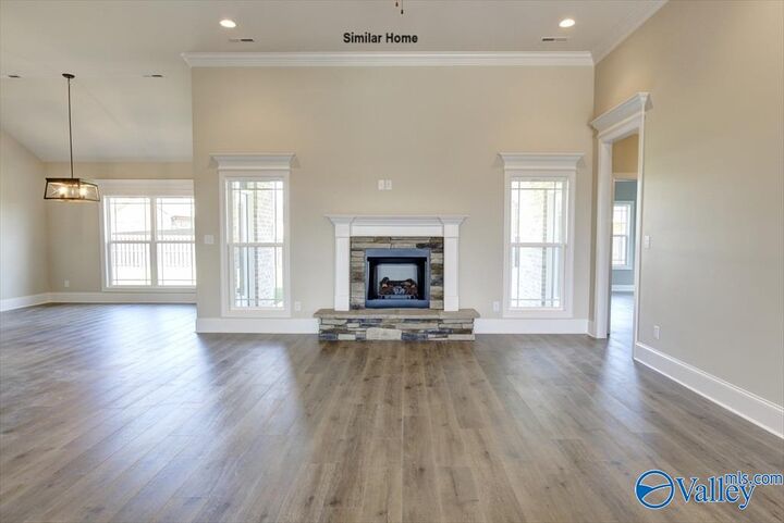Property Photo:  Highpoint C Avondale Drive  AL 35613 
