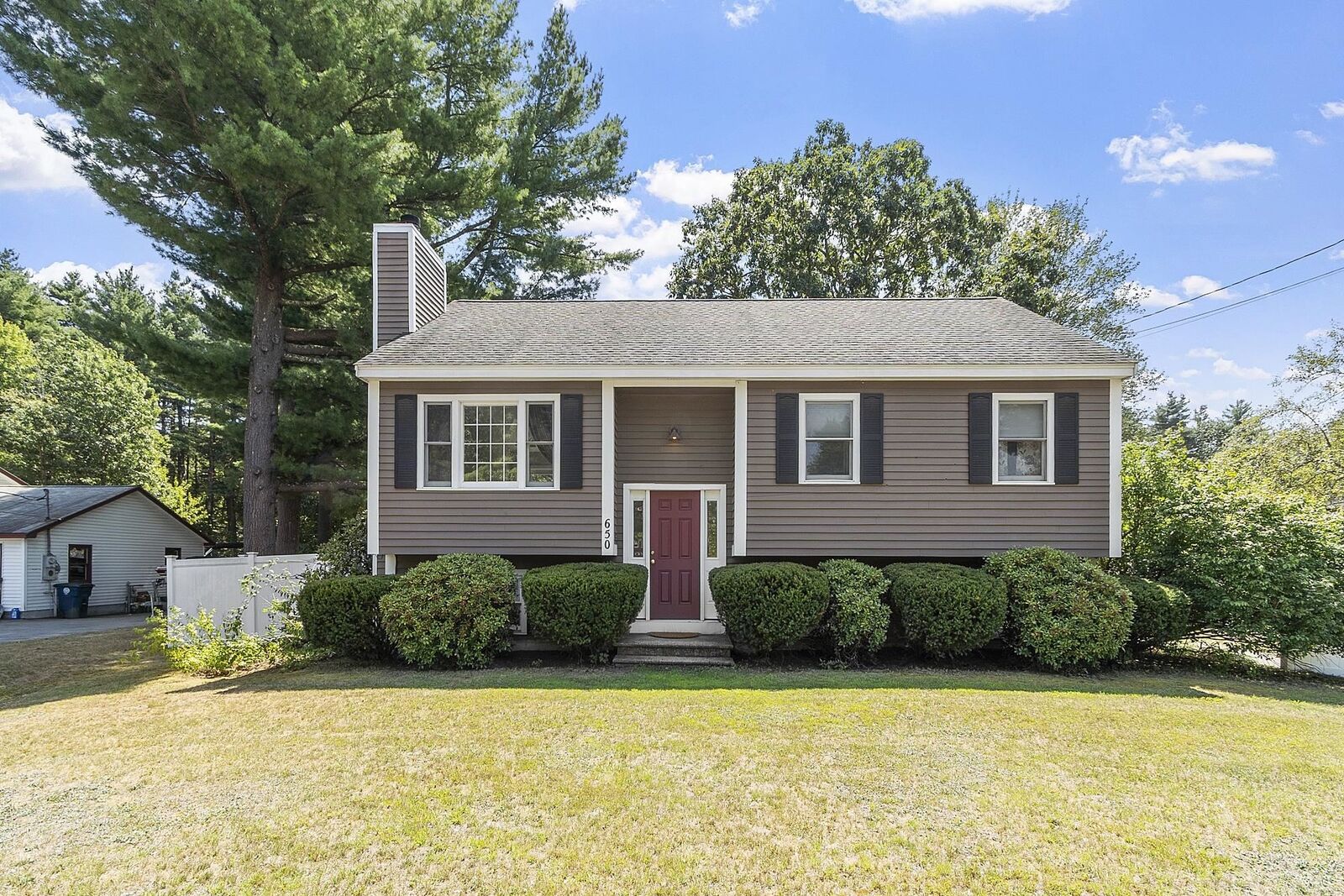Property Photo:  650 W. Hollis Street  NH 03062 