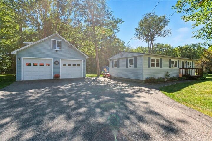 Property Photo:  75 Ballard Road  VT 05468 