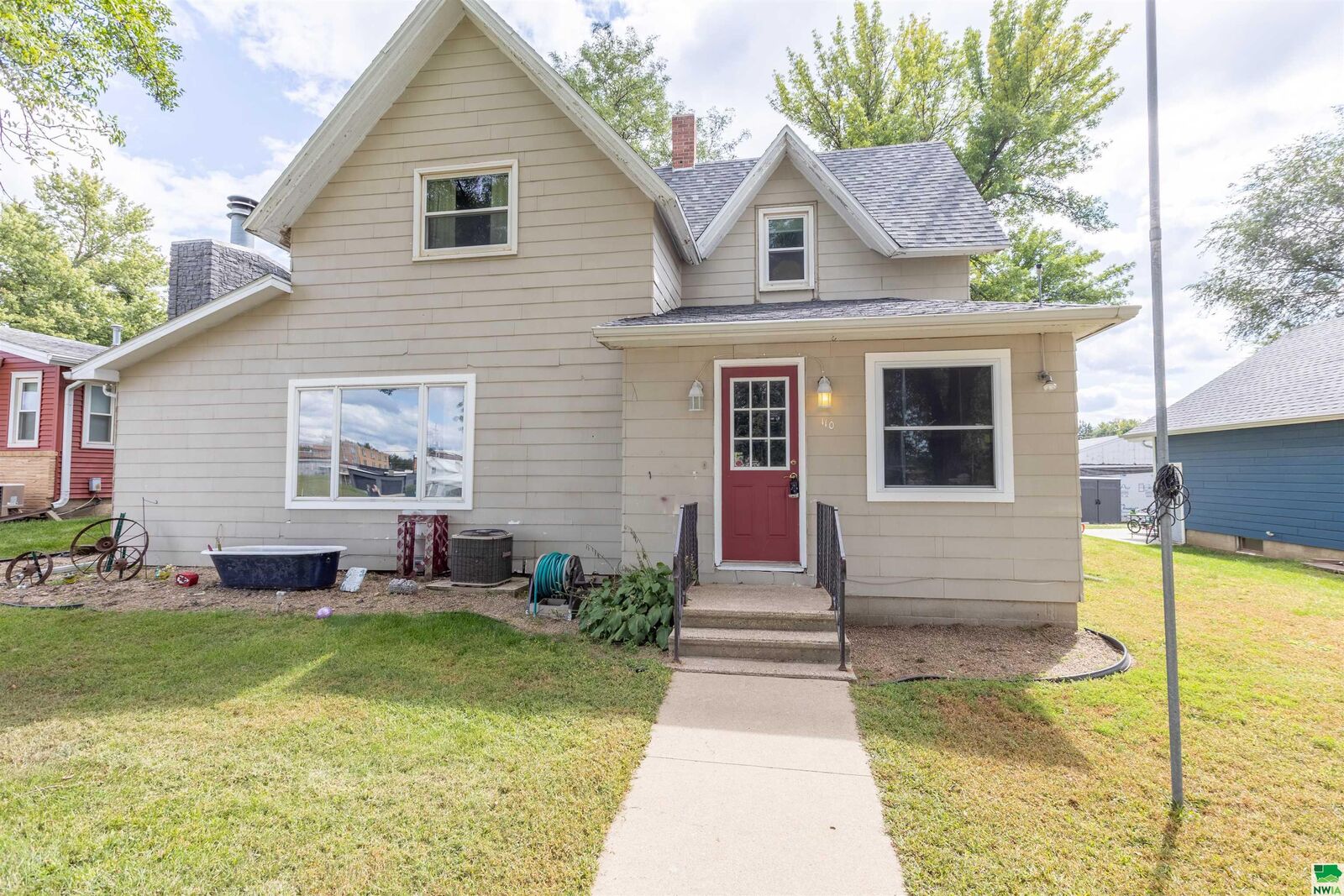 Property Photo: 110 Jones Street IA 51039