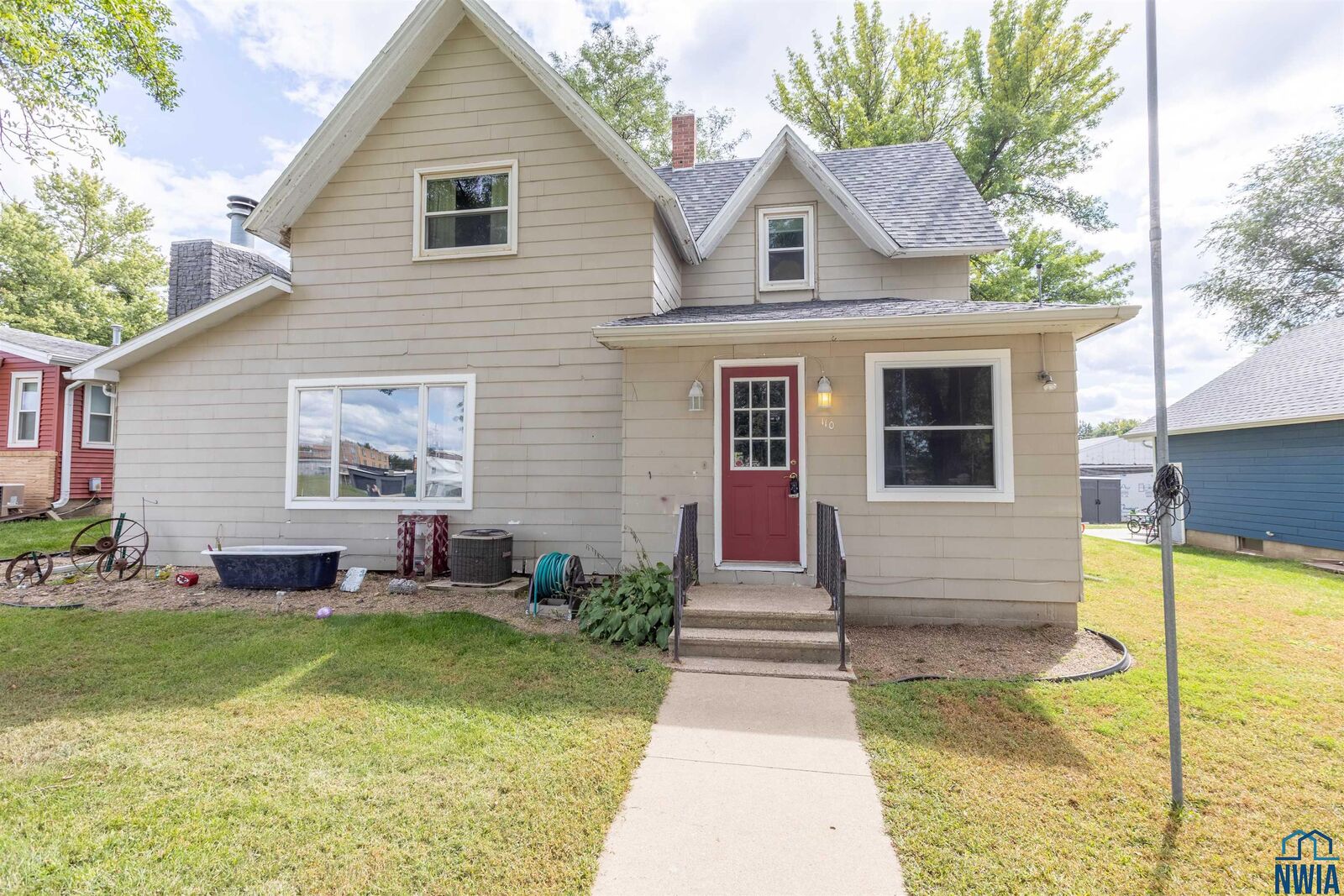 Property Photo:  110 Jones Street  IA 51039 