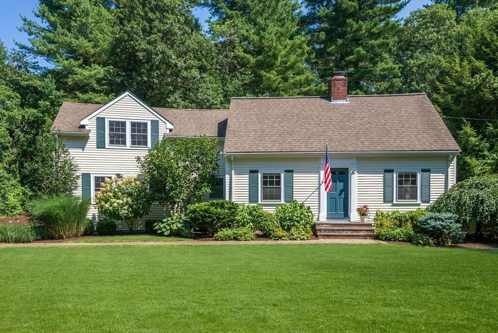Property Photo: 75 Westland Rd MA 02493