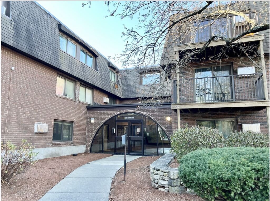 Property Photo:  688 Boston Post Rd E 228  MA 01752 