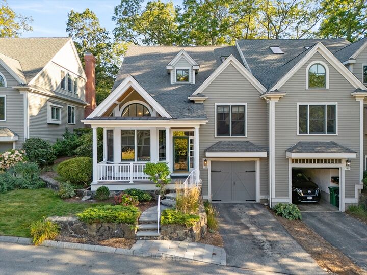 Property Photo:  141 Johnson Woods Drive 141  MA 01867 