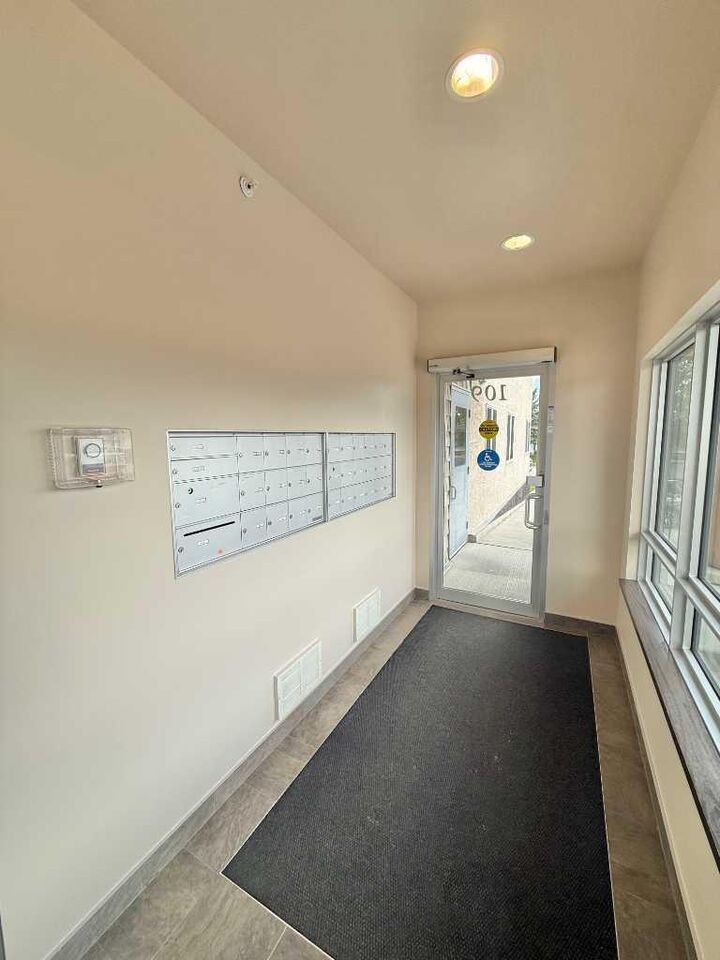 Property Photo:  109 Seabolt Drive 305  AB T7V 1K2 