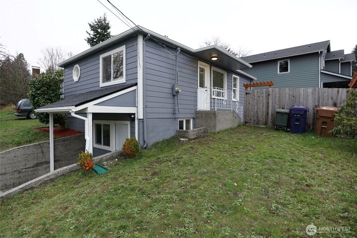 Property Photo:  1523 S Mason Avenue  WA 98405 