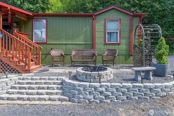 Property Photo:  1463  Ferrier Road  WA 98596 