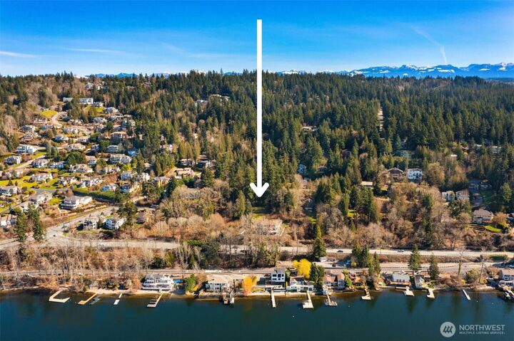 Property Photo: 11 Xx E Lake Sammamish Parkway NE WA 98074