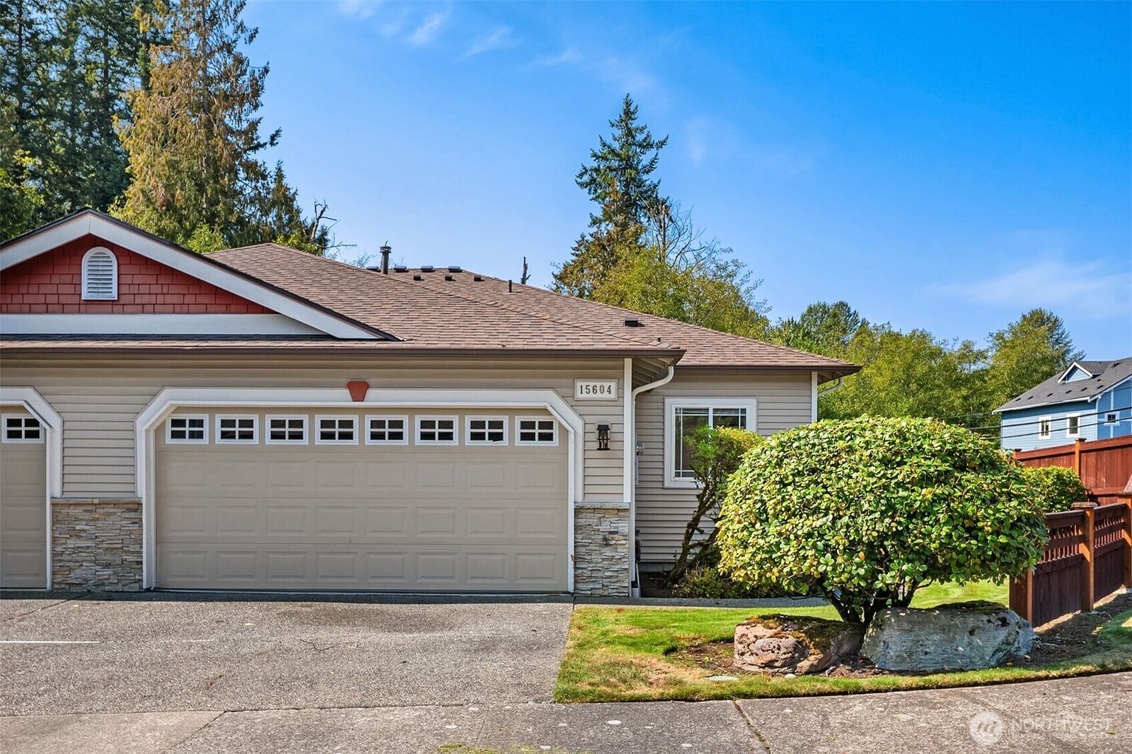 Property Photo:  15604  48th Place W  WA 98026 