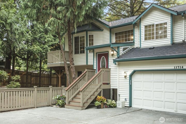 Property Photo: 11714 36th Avenue NE WA 98125
