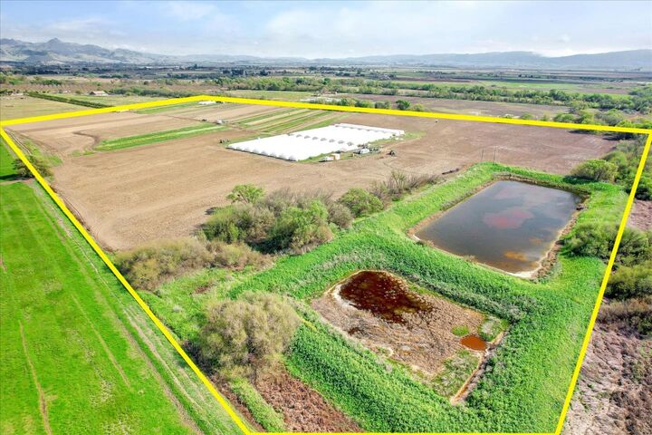 Property Photo:  8100 Sofie Court  CA 95023 