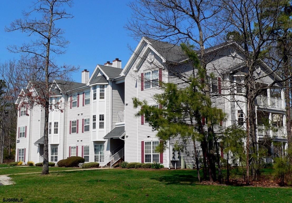 Property Photo:  127 Iroquois Dr 127  NJ 08205 