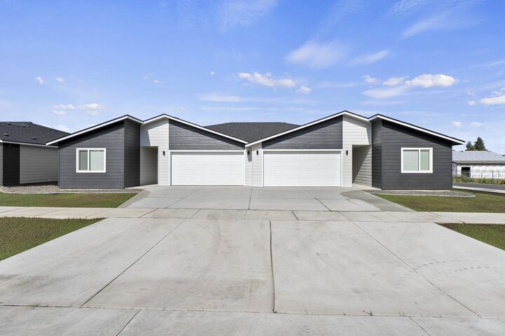 1615 N Selkirk Rd  Spokane Valley WA 99016 photo