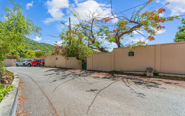 Property Photo: 12, 13, 14 Murphys Gade VI 00802