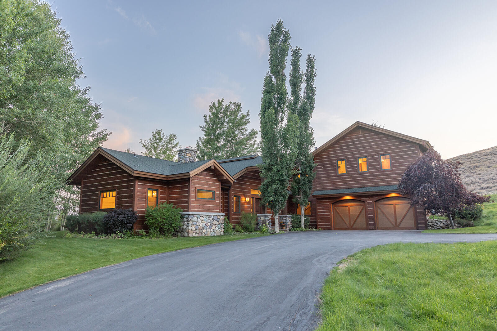 Property Photo: 117 Cochise Dr ID 83333