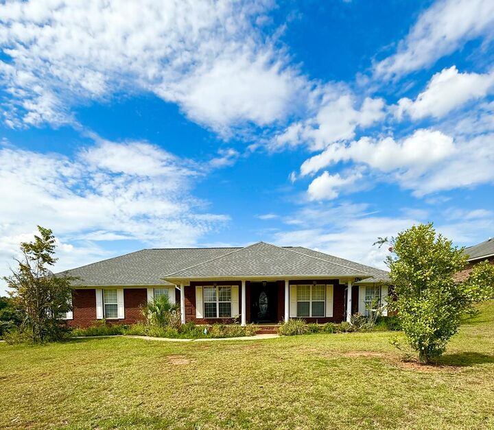 110 Sagebrush Dr.  Enterprise AL 36330 photo