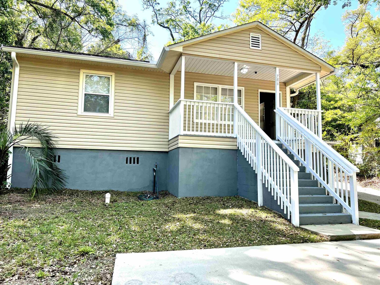 Property Photo:  786 Arkansas  FL 32304 