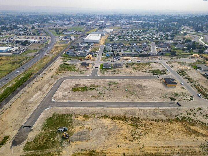 Tbd Lot 8 Harvest Valley Estates Phase 2  Sunnyside WA 98944 photo