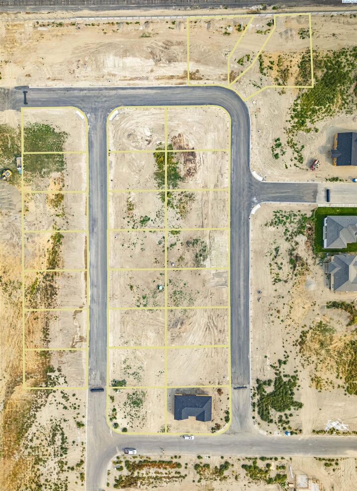 Property Photo:  Tbd Lot 21 Harvest Valley Estates Phase 2  WA 98944 