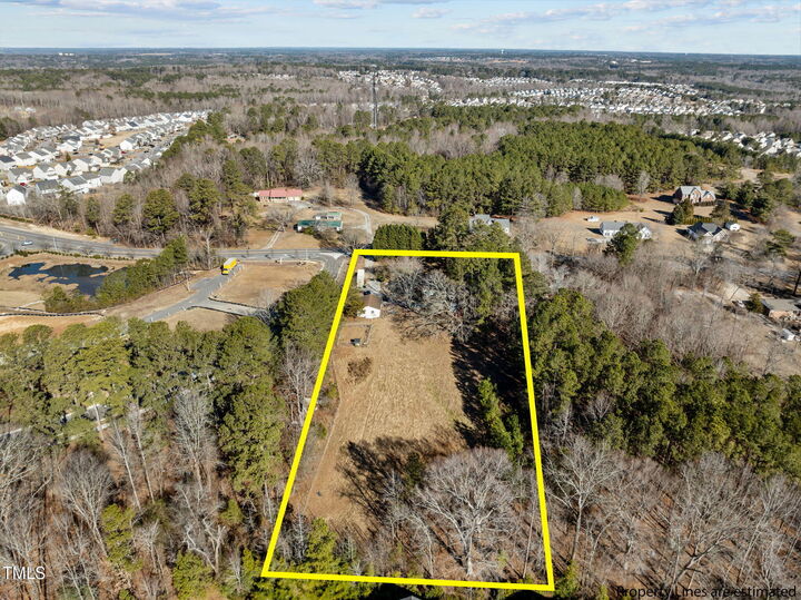 Property Photo: 6516 Battle Bridge Road NC 27610