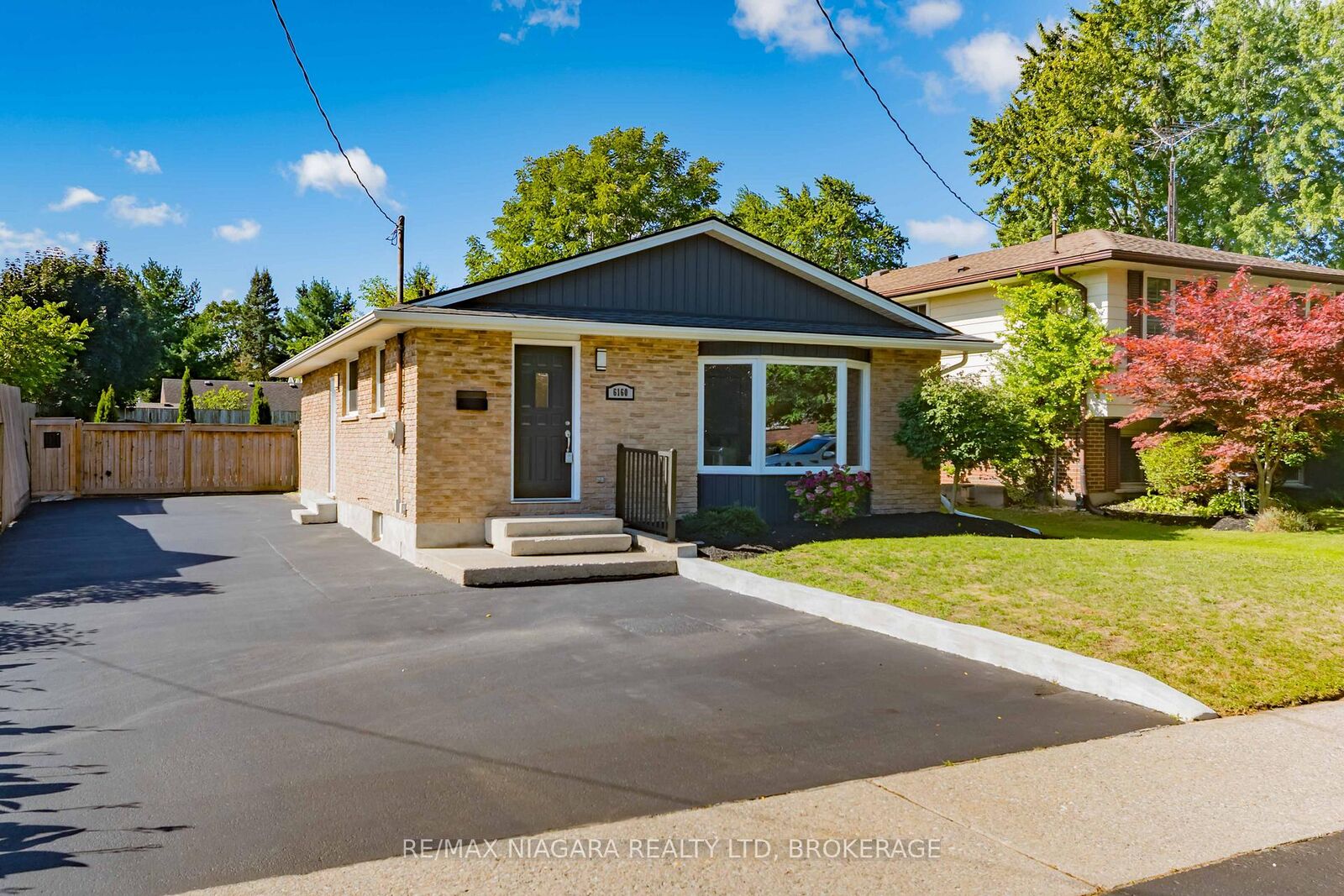 Property Photo:  6160 Church'S Lane  ON L2J 3Z7 