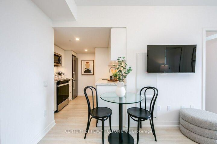 Property Photo:  500 Wilson Avenue 701  ON M3H 0E5 