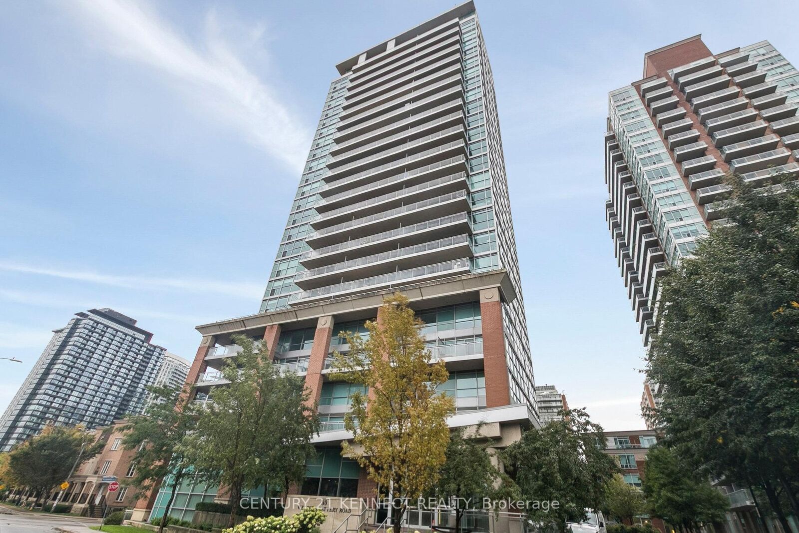 Photo de la propriété: 80 Western Battery Road 1502 ON M6K 3S1