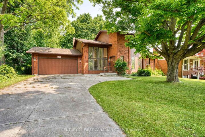 Photo de la propriété:  285 Riverside Drive  ON N6H 1G1 