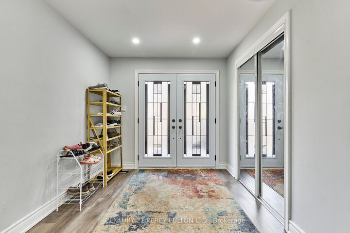 Property Photo: 132 Old Harwood Avenue ON L1T 4W4