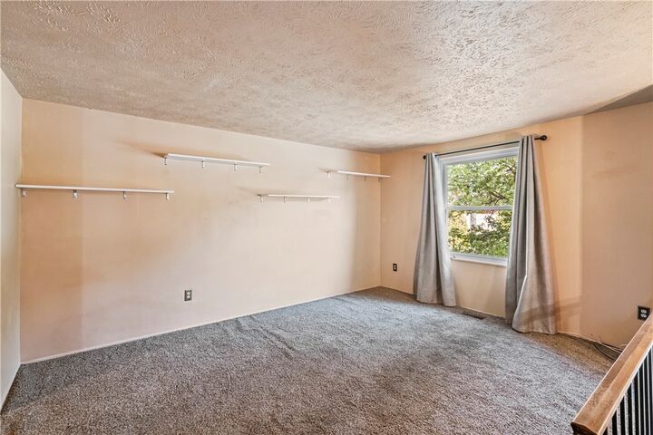 Property Photo:  5238 Elmwood Drive  PA 15227 