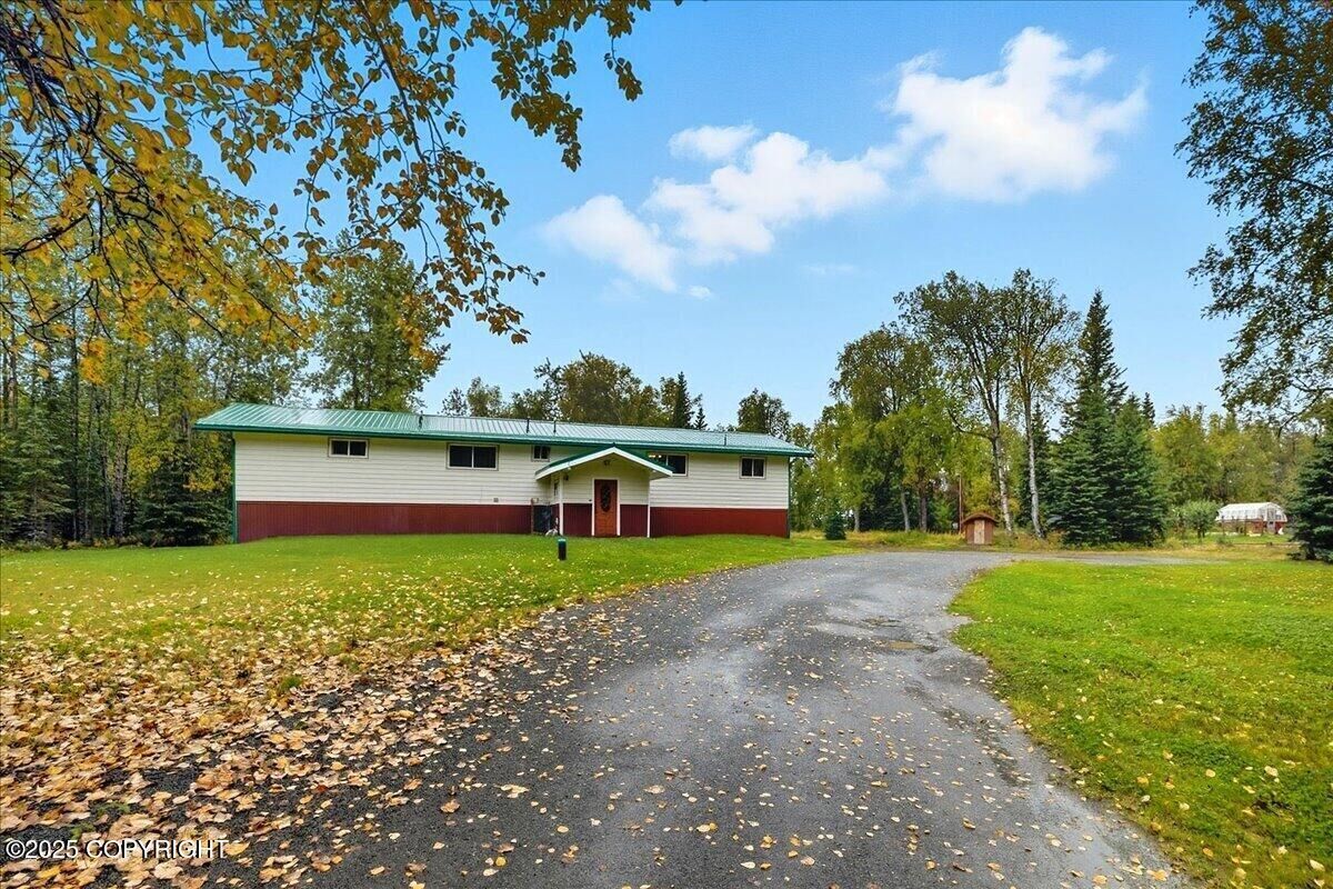 Property Photo: 35831 Turnbuckle Terrace Road AK 99669