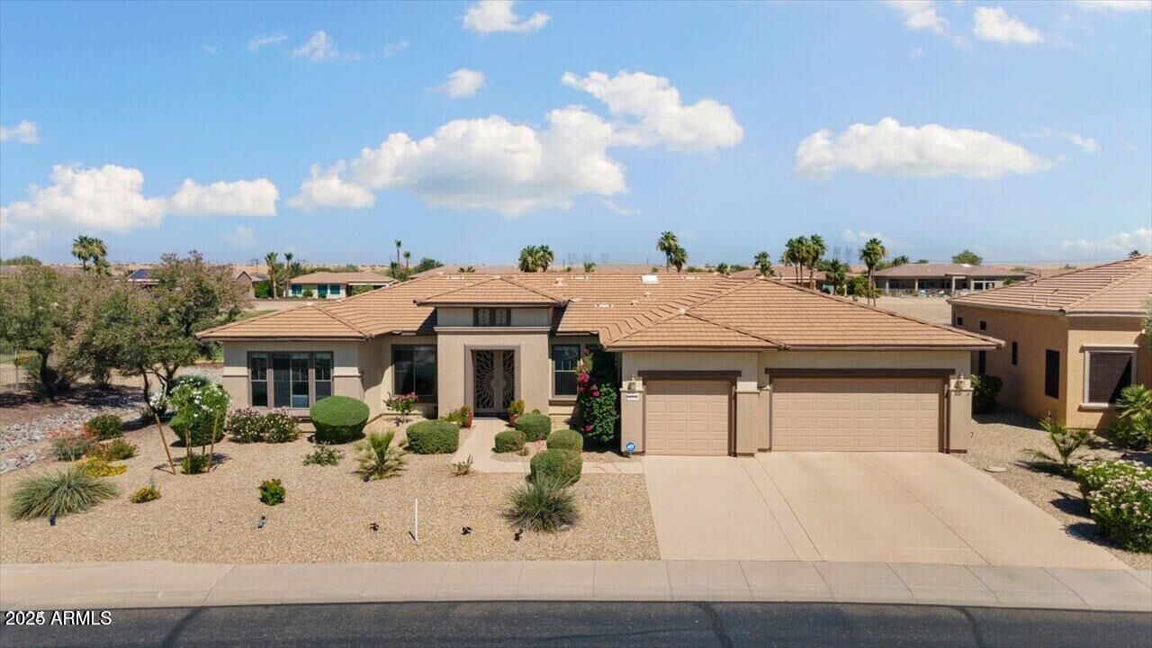 Property Photo:  20530 N Enchantment Drive  AZ 85387 