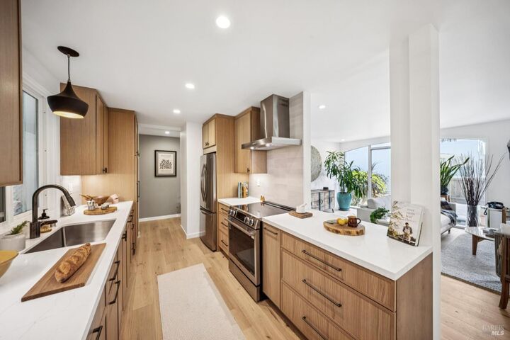 Property Photo:  2108 Shelter Bay Avenue  CA 94941 