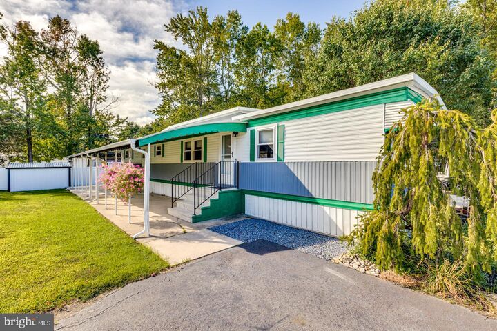 194 Jacobstown New Egypt Road 74  Wrightstown NJ 08562 photo