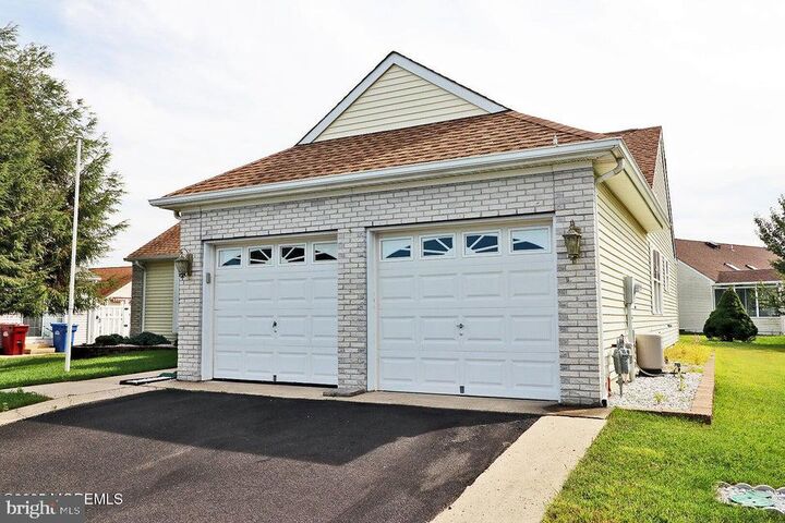 Property Photo:  5 Corfu Court  NJ 08757 