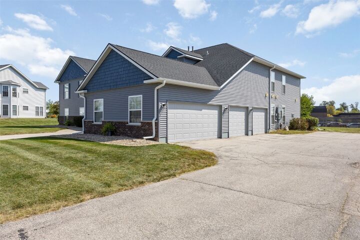 Property Photo:  4460 Westchester Drive NE C  IA 52402 