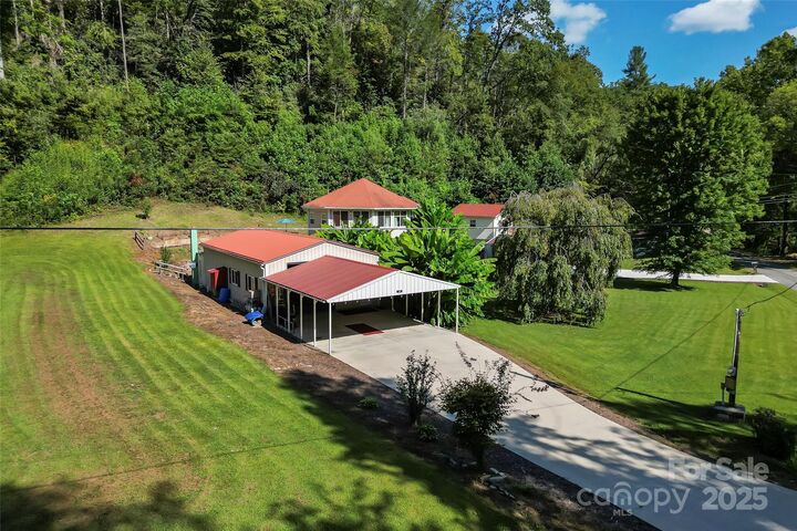 Property Photo:  214 Locust Cove Road  NC 28752 