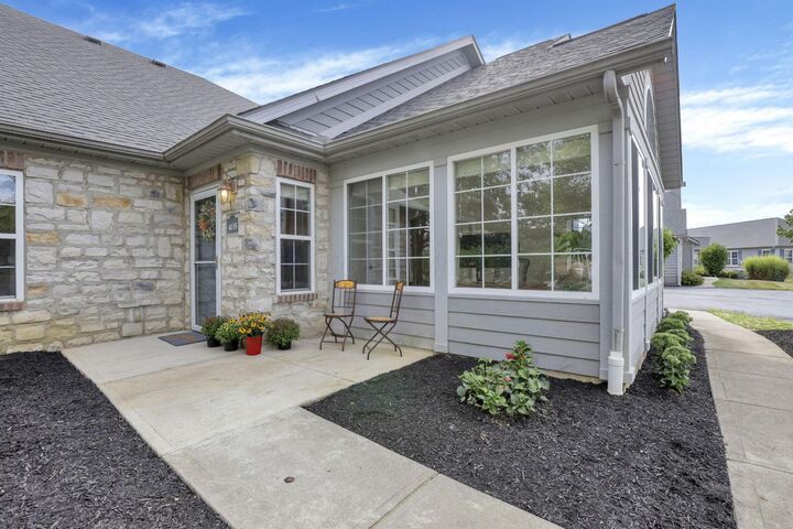 Property Photo:  4135 Aumbrey Court  OH 43054 