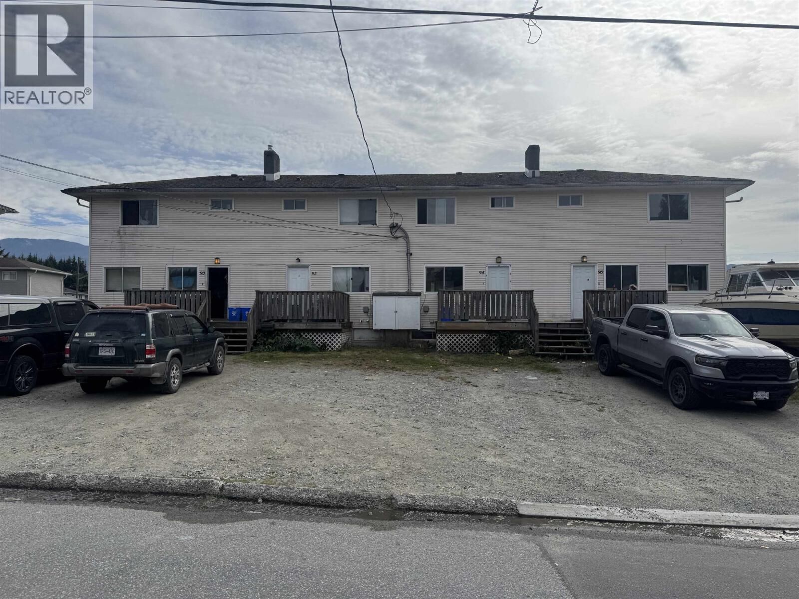 Photo de la propriété:  90 Stikine Street  BC V8C 1W5 