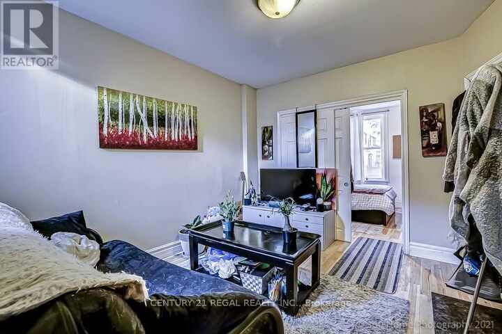 Property Photo:  110 Carlaw Avenue  ON M4M 2R7 