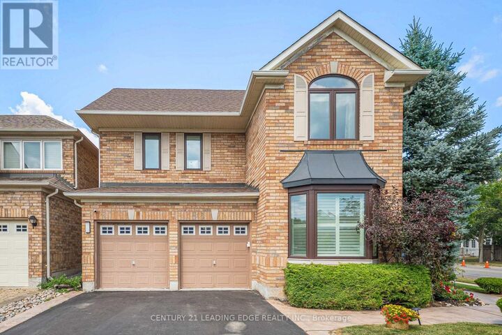 Property Photo:  5750 Churchill Meadows Boulevard  ON L5M 7A5 