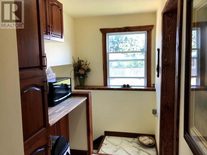 Property Photo: 240 Walker Street ON P0T 1G0