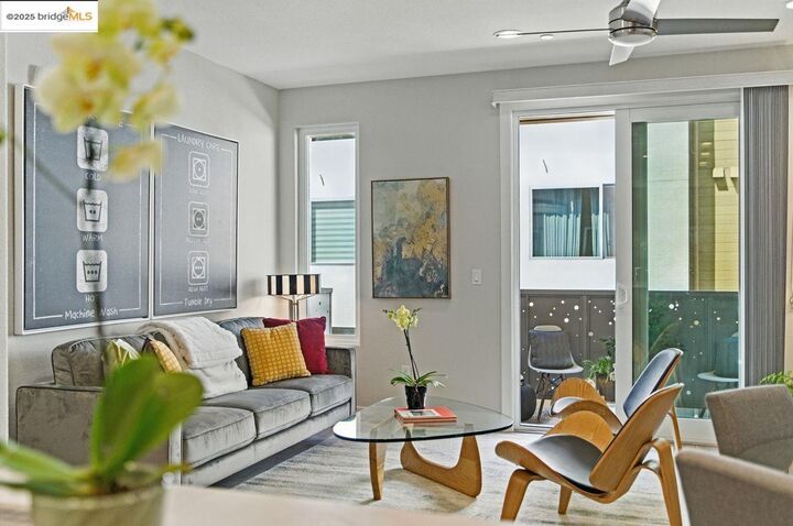 Property Photo:  3014 Santa Clara Ave  CA 94530 