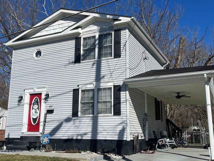 Property Photo: 817 Walnut Avenue KY 41240