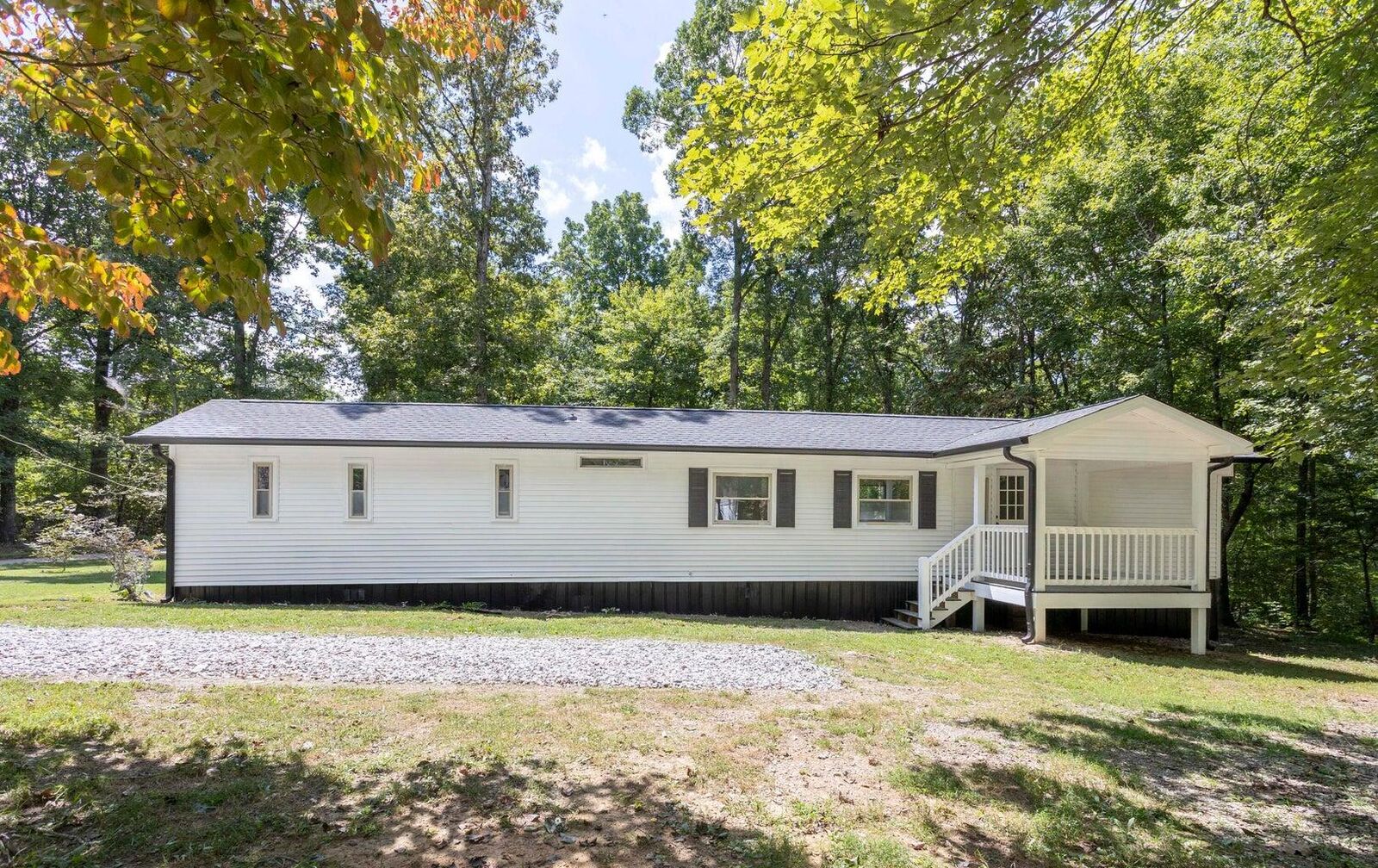 Property Photo:  1004 Chestnut Ridge Road  TN 37381 