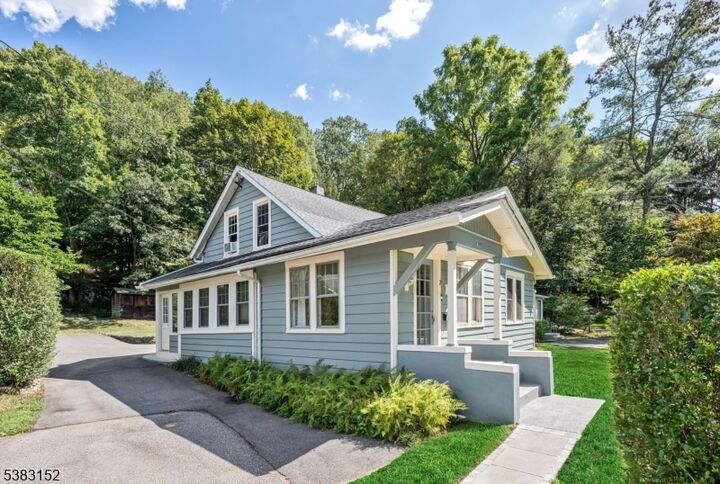 Property Photo:  1 Mountain Ave  NJ 07465 