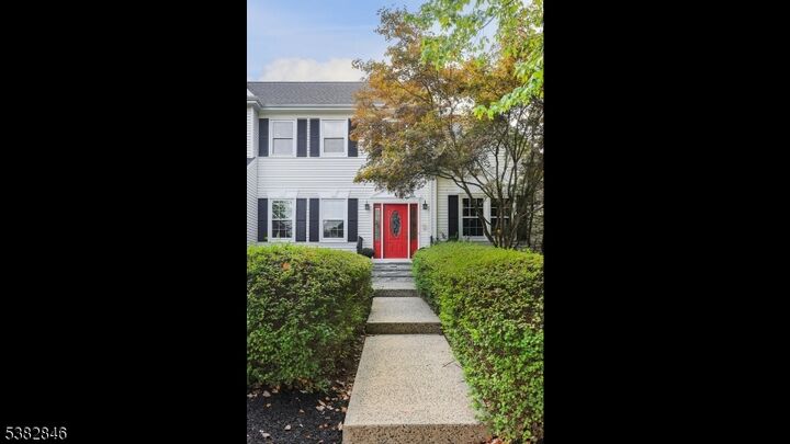 Property Photo:  1 Breezy Ct  NJ 07076 